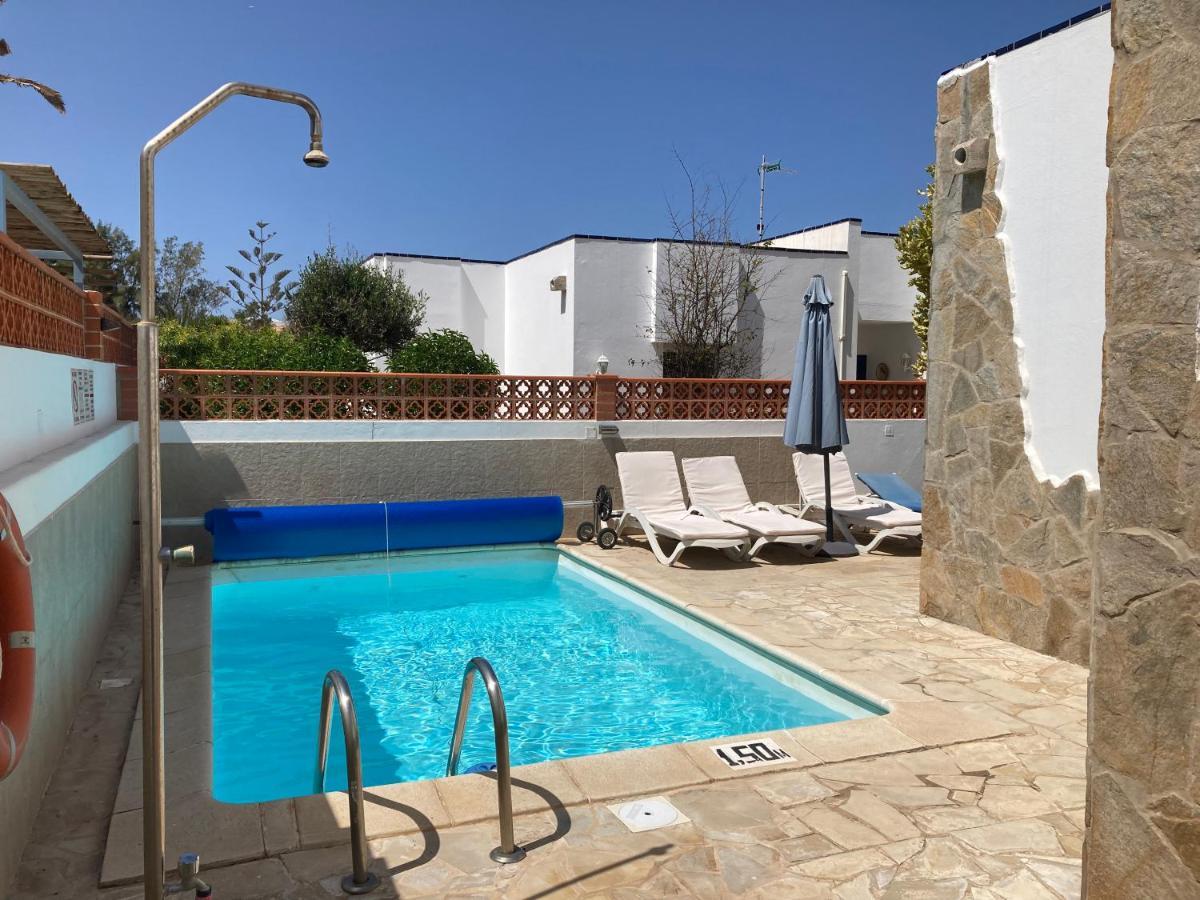 Beach House With The Heated Pool Next To Rocky Point Corralejo Kültér fotó