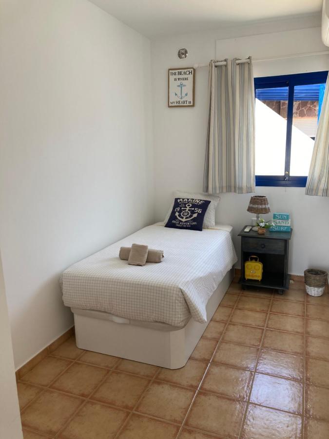 Beach House With The Heated Pool Next To Rocky Point Corralejo Kültér fotó