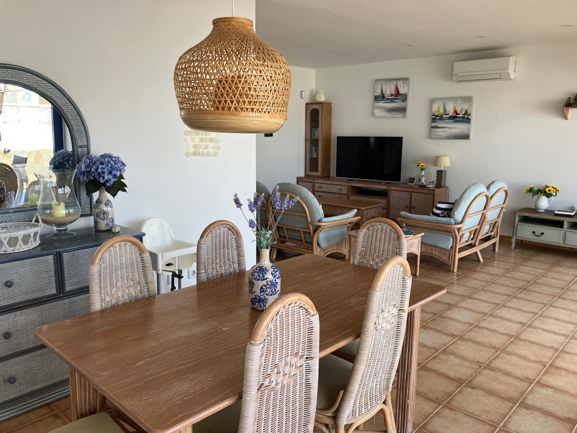 Beach House With The Heated Pool Next To Rocky Point Corralejo Kültér fotó